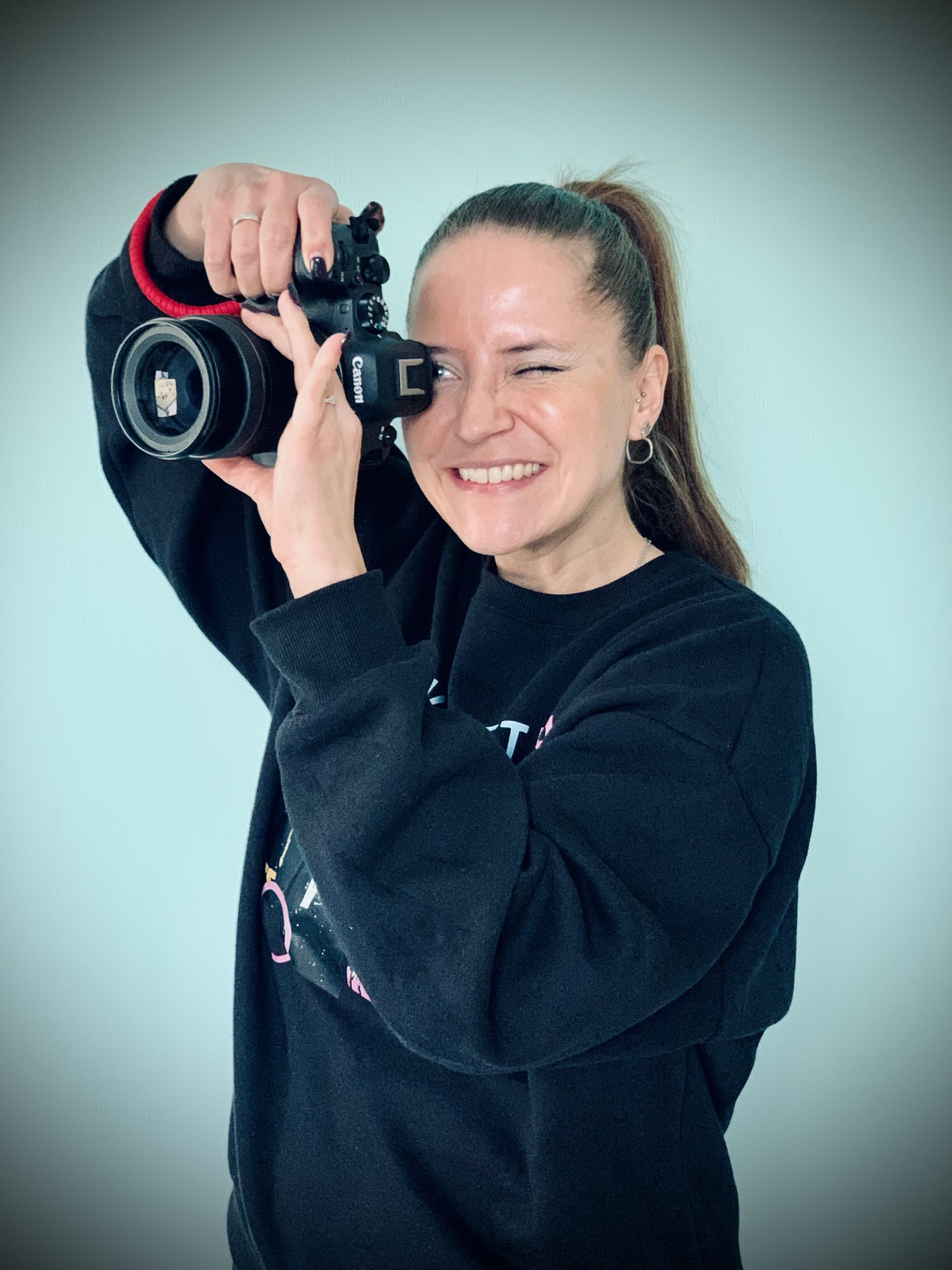 Viktoria Weber - Deine Fotografin für natürliche und emotionale Bilder in Mainz, Wiesbaden & Umgebung